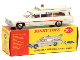 Lot 451 - DINKY TOYS (GB) (1)