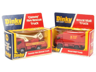 Lot 480 - DINKY TOYS (GB) (2)