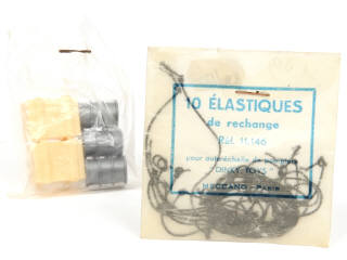 Lot 496 - DINKY TOYS (FRANCE) (1)