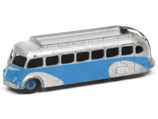 Lot 515 - DINKY TOYS (FRANCE) (1)