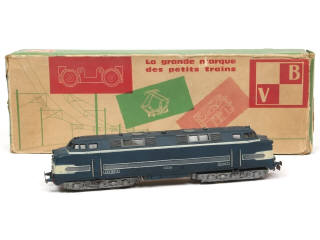 Lot 196 - V.B. 'HO' (FRANCE) (1)