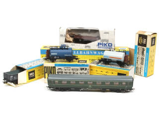 Lot 230 - PIKO 'HO' (RDA) (6)