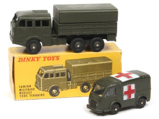 Lot 530 - DINKY TOYS (FRANCE) (2)