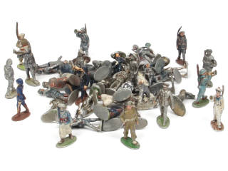 Lot 182 - DIVERS (51)