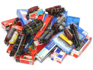 Lot 202 - JOUEF 'HO' (FRANCE) (1)