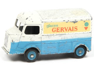 Lot 428 - DINKY TOYS (FRANCE) (1)