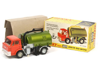 Lot 358 - DINKY TOYS (GB) (1)