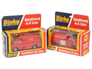 Lot 341 - DINKY TOYS (GB) (2)