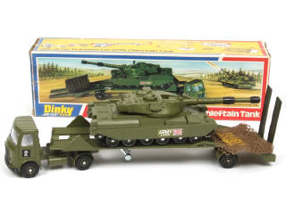 Lot 401 - DINKY TOYS (GB) (1)