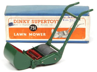 Lot 291 - DINKY TOYS (GB) (1)