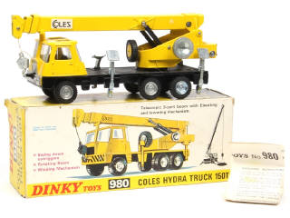 Lot 369 - DINKY TOYS (GB) (1)