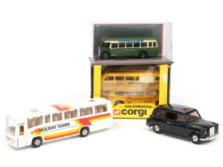 Lot 289 - CORGI TOYS (GB) (4)