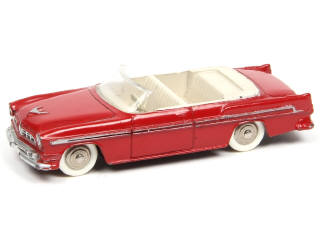 Lot 416 - DINKY TOYS (FRANCE) (1)