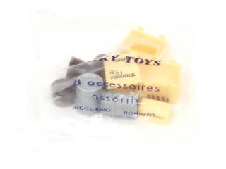 Lot 434 - DINKY TOYS (FRANCE) (1)