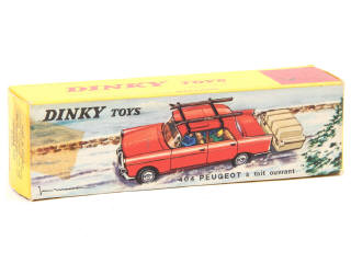 Lot 185 - DINKY TOYS (FRANCE) (1)