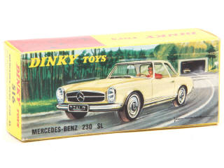 Lot 169 - DINKY TOYS (FRANCE) (1)