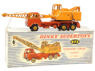 Lot 219 - DINKY TOYS (FRANCE) (1)