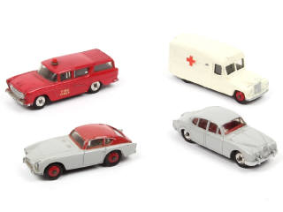 Lot 301 - DINKY TOYS (GB) (4)