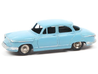Lot 221 - DINKY TOYS (FRANCE) Série JUNIOR (1)