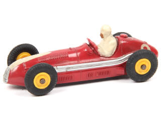 Lot 254 - DINKY TOYS (GB) (1)