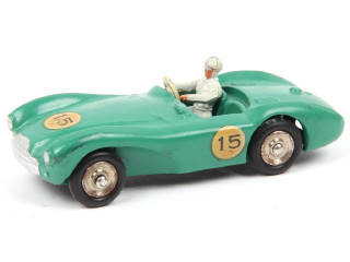 Lot 165 - DINKY TOYS (FRANCE) (1)