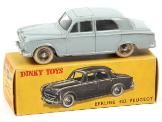 Lot 176 - DINKY TOYS (FRANCE) (1)