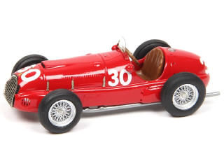 Lot 177 - MODEL PLUS (1)