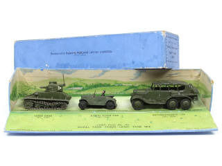 Lot 436 - DINKY TOYS (GB) (1)