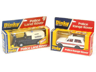 Lot 391 - DINKY TOYS (GB) (2)