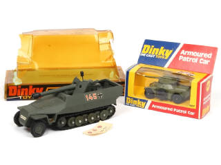 Lot 433 - DINKY TOYS (GB) (2)