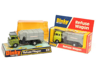 Lot 412 - DINKY TOYS (GB) (2)