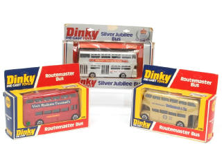 Lot 414 - DINKY TOYS (GB) (3)