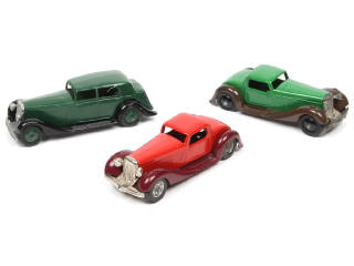 Lot 360 - DINKY TOYS (GB) (3)