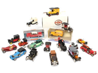 Lot 295 - DIVERS (20)