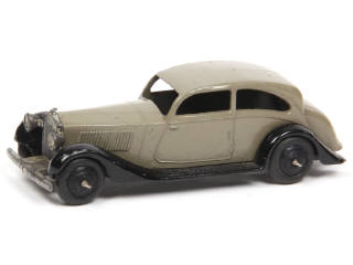 Lot 422 - DINKY TOYS (GB) (1)