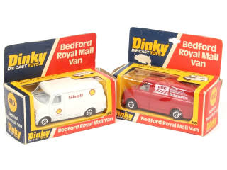 Lot 462 - DINKY TOYS (GB) (2)