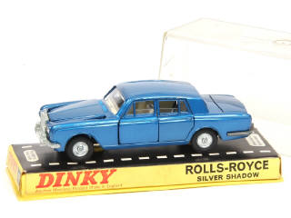 Lot 427 - DINKY TOYS (GB) (1)