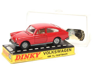 Lot 433 - DINKY TOYS (GB) (1)