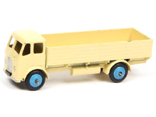 Lot 419 - DINKY TOYS (GB) (1)