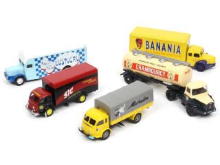 Lot 412 - CORGI TOYS (GB) (5)