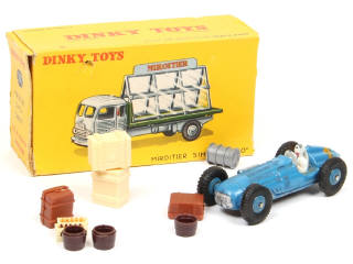 Lot 460 - DINKY TOYS (FRANCE) (1)