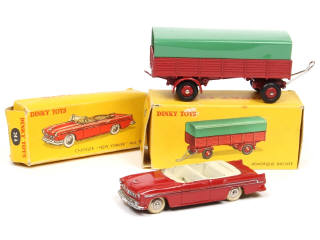 Lot 462 - DINKY TOYS (FRANCE) (2)