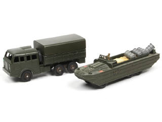 Lot 468 - DINKY TOYS (FRANCE) (2)