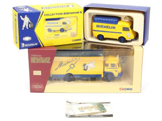 Lot 223 - CORGI TOYS (GB) (2)