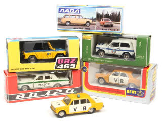 Lot 92 - DIVERS (URSS) (5)