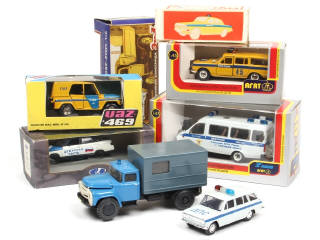 Lot 102 - DIVERS (URSS) (6)