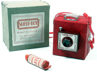 Lot 152 - SUPER-BOY (FRANCE) (1)