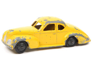 Lot 357 - DINKY TOYS (GB) (1)