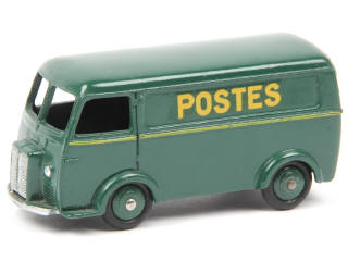 Lot 430 - DINKY TOYS (FRANCE) (1)