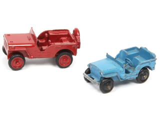 Lot 182 - DIVERS (2)